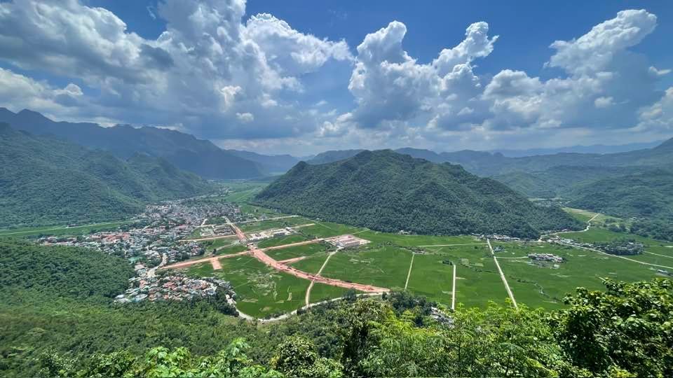 Northwest Vietnam Bike Trip Phu Yen, Mu Cang Chai, Sapa 7 Days